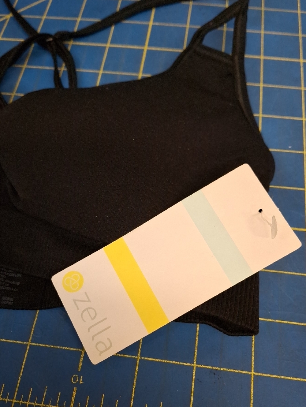 Zella Black Seamless Strappy Sports Bralette M NWT - Picture 3 of 7